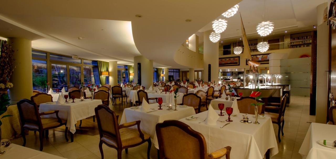 Royal Savoy - Ocean Resort - Savoy Signature Funchal Dış mekan fotoğraf